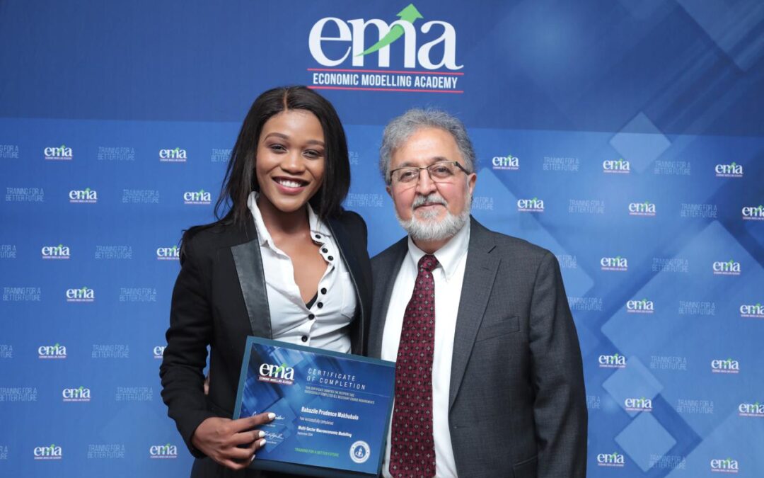 18 new economic modellers graduate from inaugural EMA multi-sector macroeconomic modelling course